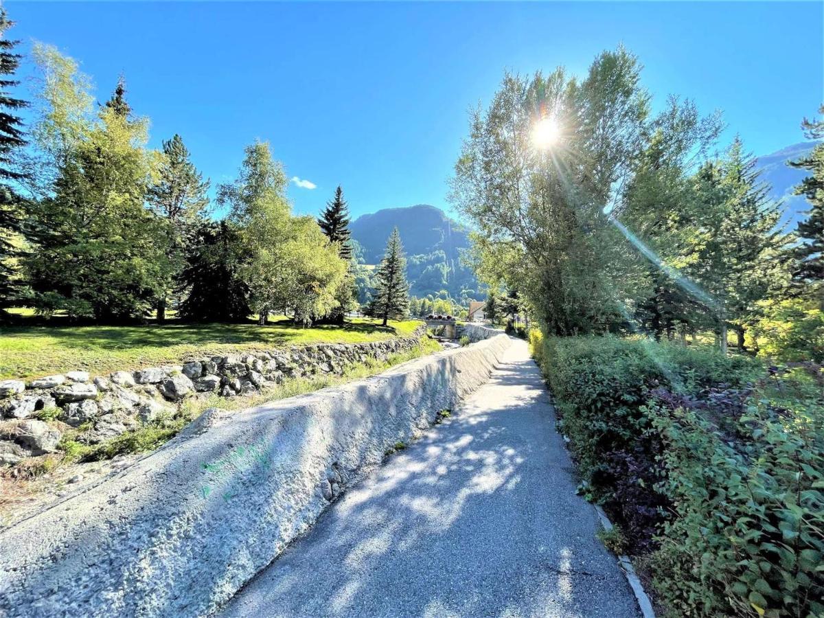 Studio Renove Pres Des Pistes, Parking, Cuisine Equipee - Fr-1-330F-63 Serre Chevalier Luaran gambar